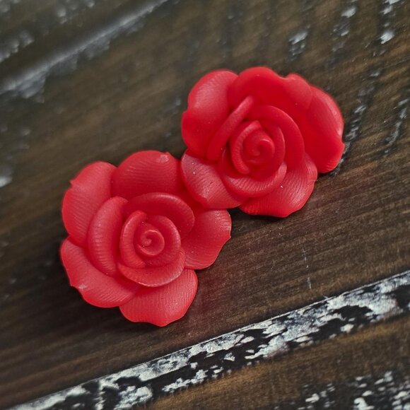 Vintage Jewelry - Vintage Handmade Red Rose Stud Earrings Unique Cottage Romantic Elegant